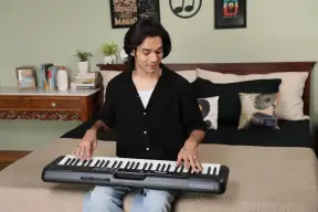 Teclado Musical Casiotone Básico Casio CT-S300C2/BR Preto — imagem 2