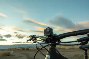 GoPro HERO - Câmera de Ação Compacta à Prova d'água com Vídeo 4K Ultra HD — imagem 9