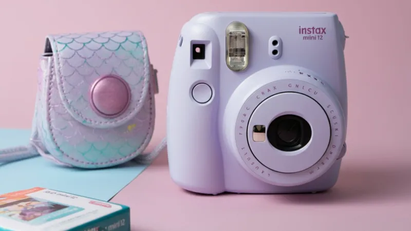 Instax Mini 12: Reviva a Magia da Fotografia Instantânea